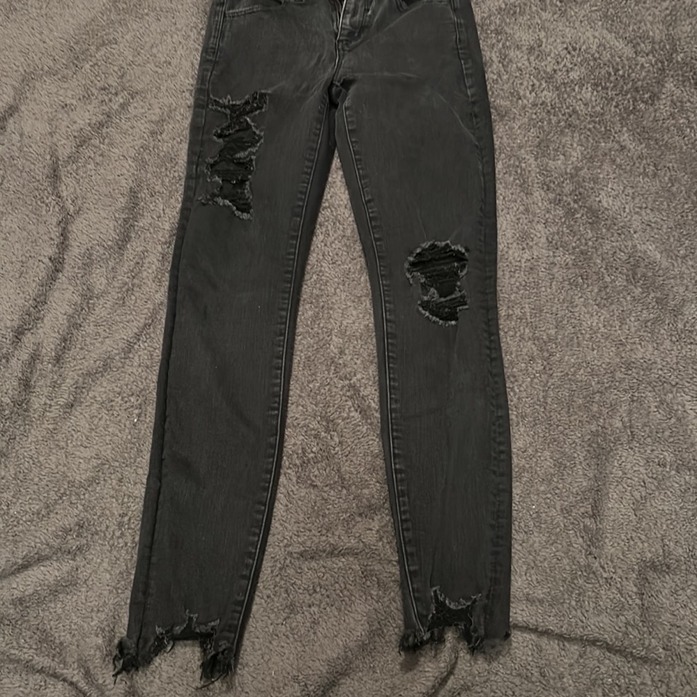 American Eagle- Next Level Stretch Black Ripped Jeans